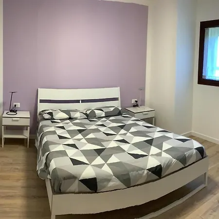 Ai Quattro Bed & Breakfast Privano